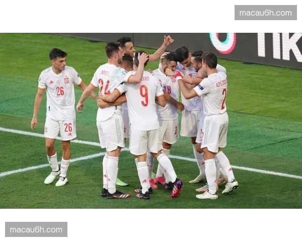 图卢兹二点球保护不足：朗斯二次进攻形成持续压制